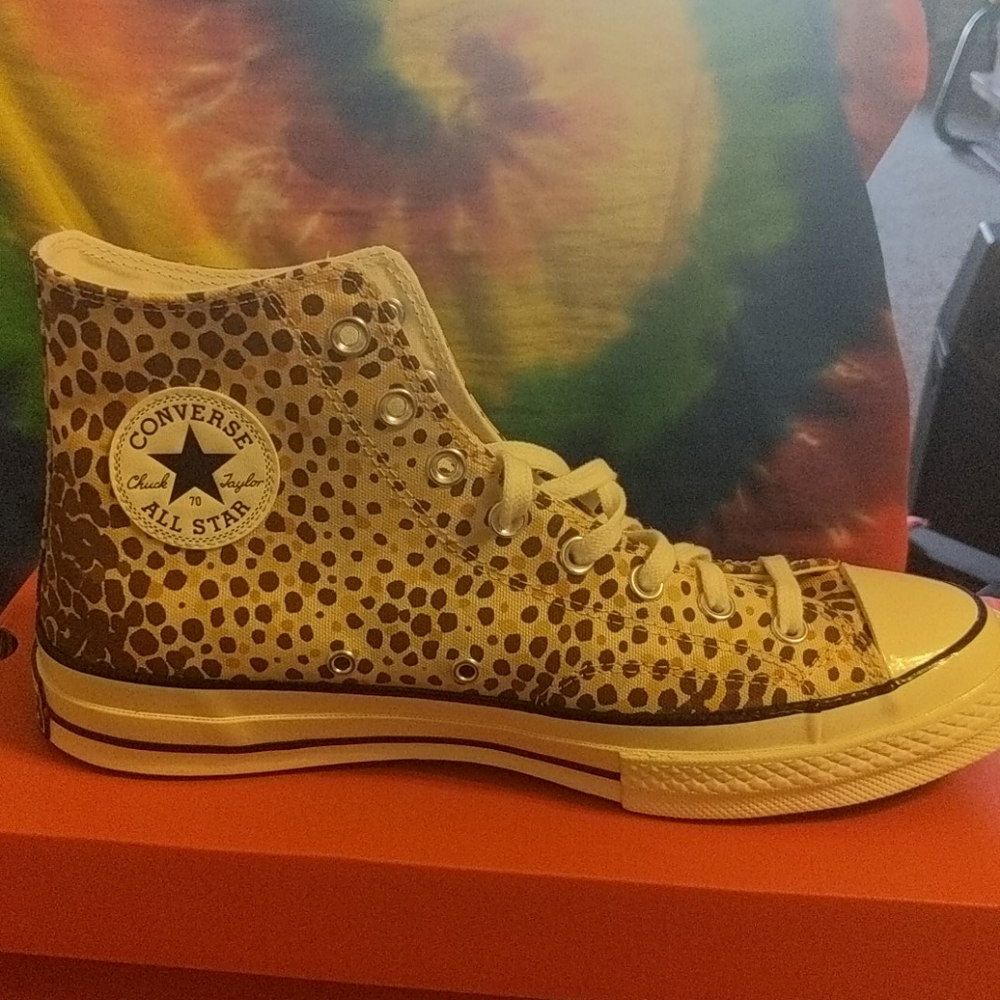 Converse shoes